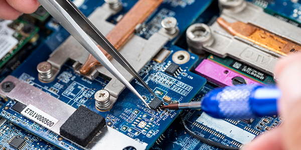 【芯片底部填充膠】研泰淺析如何選到合適的底部填充膠？