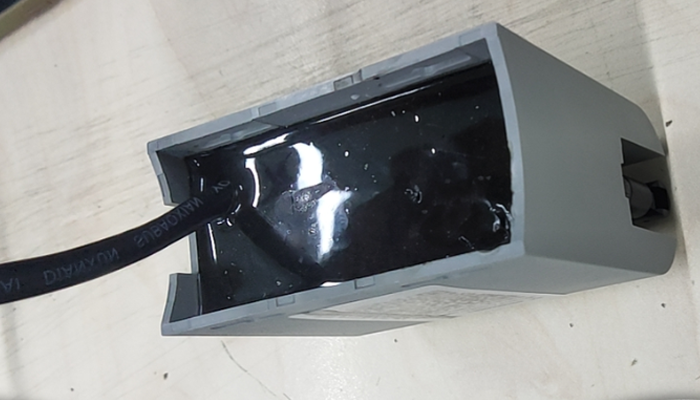 測(cè)雨量傳感器灌封膠.png
