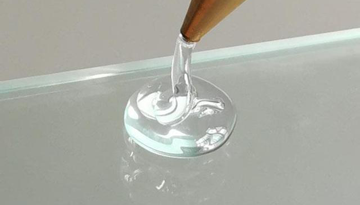 【光學(xué)鏡片粘接UV膠】需要具備哪些性能屬性？